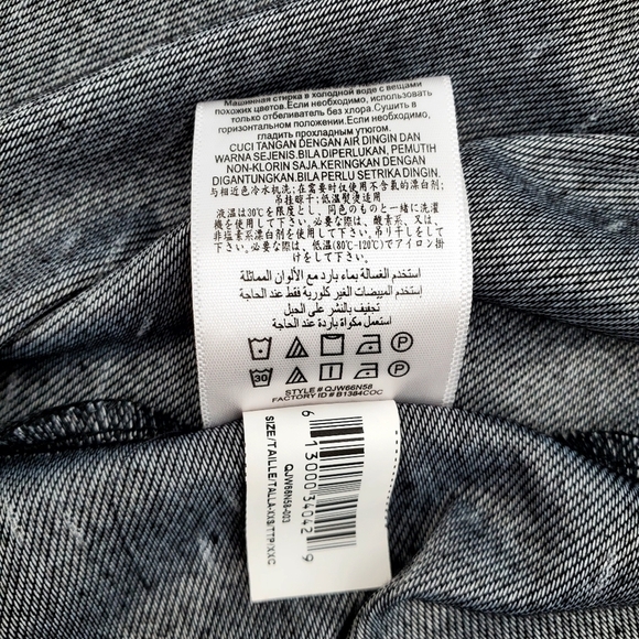 BCBGeneration Cold Shoulder Black White Casual Dress - Picture 9 of 9